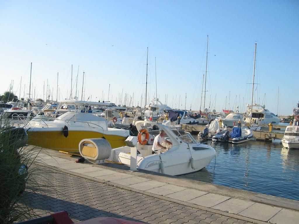Apartamento Holiday Dreams Francavilla Al Mare Exterior foto