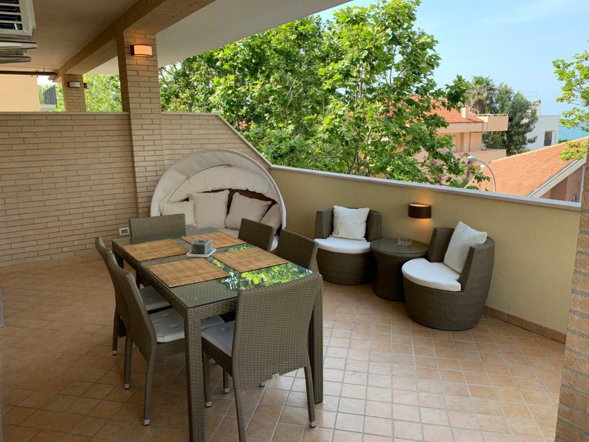 Apartamento Holiday Dreams Francavilla Al Mare Exterior foto